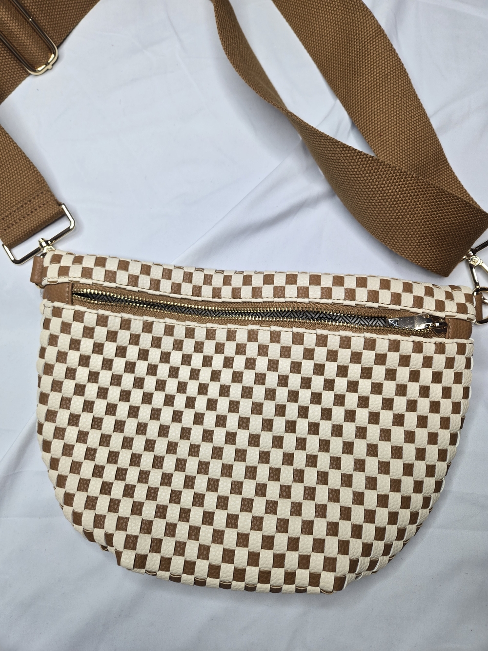 Checkerboard Brown & Cream Crossbody Bag with Wide Strap - Picture 3 of 6